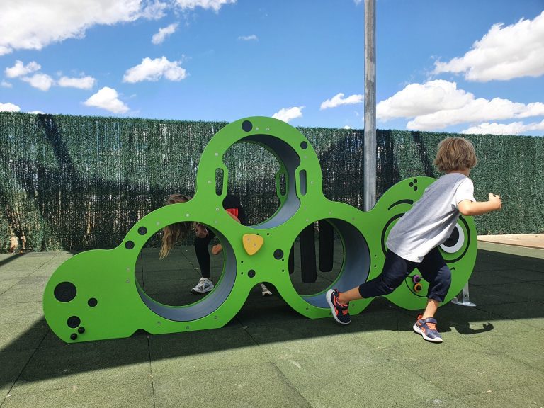 Multitúnel para parques infantiles