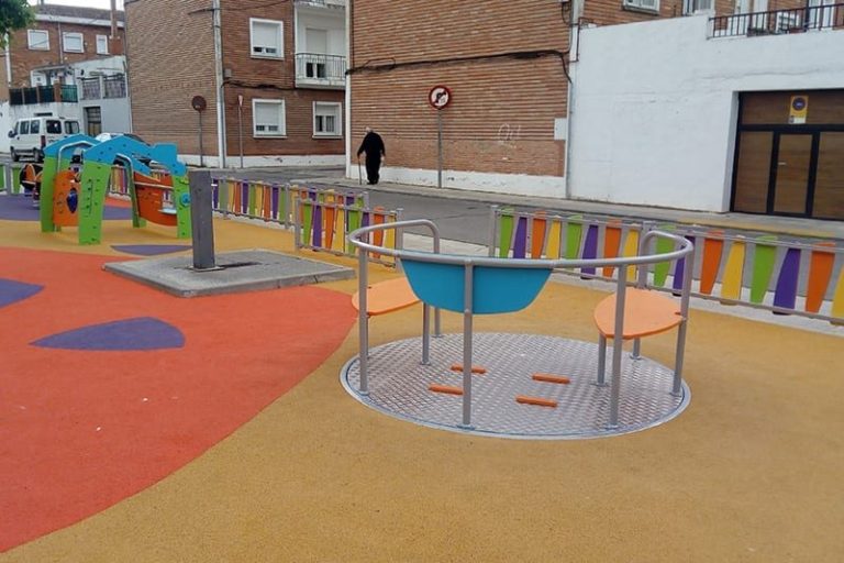 CARRUSEL PARA PARQUES INFANTILES